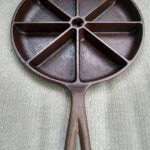 Lodge Cornbread Skillet